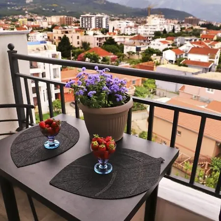 Studio Apartment, 5 Minutes To The Beach Bar Exterior photo